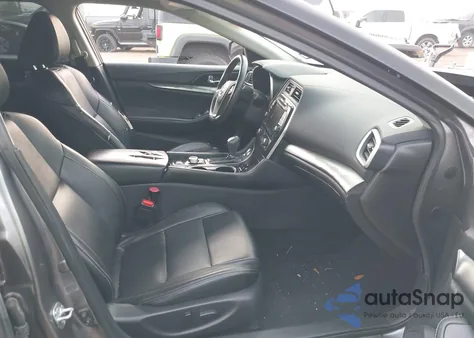 2021 Nissan Maxima Sv Xtronic Cvt из США, поврежденный, VIN 1N4AA6CV2MC513093